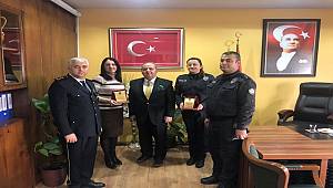 Başarılı-Bayan-Polisler-Ödüllendirildi 
