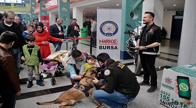 Bursa  Narkotik Suçlarla Mücadele Şube Müdürlüğümüzce düzenlenen NARKO NOKTA Etkinliği
