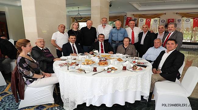 Emniyet Genel Müdürümüz Sayın Celal Uzunkaya Antalya’da Emekli Emniyet Müdürleri Sosyal Yardımlaşma Ve Dayanışma Derneği Tarafından Düzenlenen Kahvaltı Programına Katıldı 