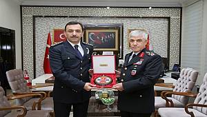 Jandarma Genel Komutanı Orgeneral Arif ÇETİN İl Emniyet Müdürümüz Mehmet Murat ULUCAN’ı Ziyaret Etti 