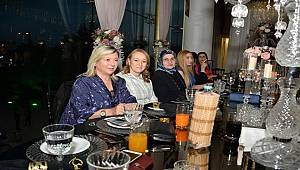 Polis Eşleri Derneği Yemek ve Kermes Programı Düzenledi 