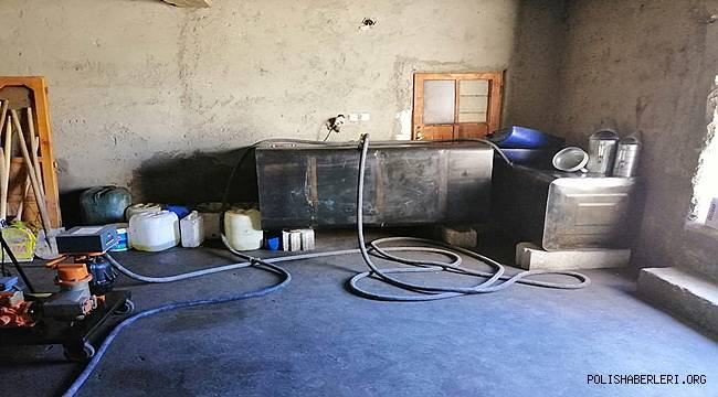 Van'da Gümrük Kaçağı Akaryakıt Ele Geçirildi 