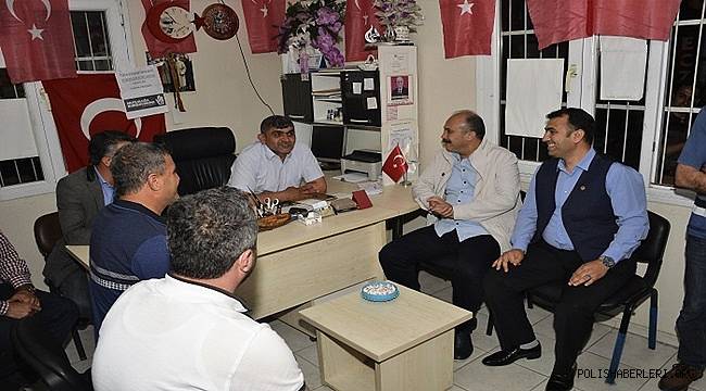 Adana İl Emniyet Müdürü Zafer Aktaş, Yüreğir İlçesine Bağlı Kiremithane Mahallesini Ziyaret ve Polis Uygulama Noktasını Denetleme 