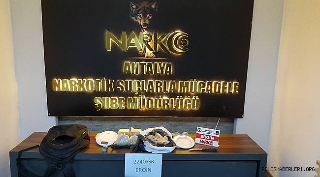 Antalya'da Uyuşturucu Madde Ticareti Yapan 2 Şüpheli Tutuklandı
