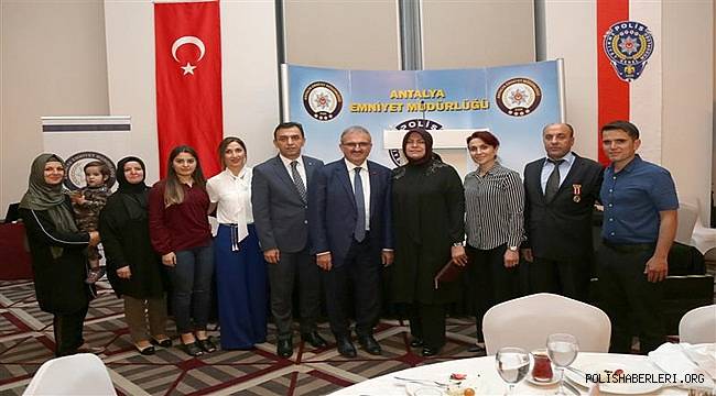 Antalya Emniyeti Şehit Aileleri, Gaziler ve Malüller İçin İftar Yemeği Düzenledi 