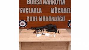 Bursa Narkotik Suçlarla Mücadele Şube Müdürlüğümüzce düzenlenen operasyonlarda 9 şahıs yakalandı
