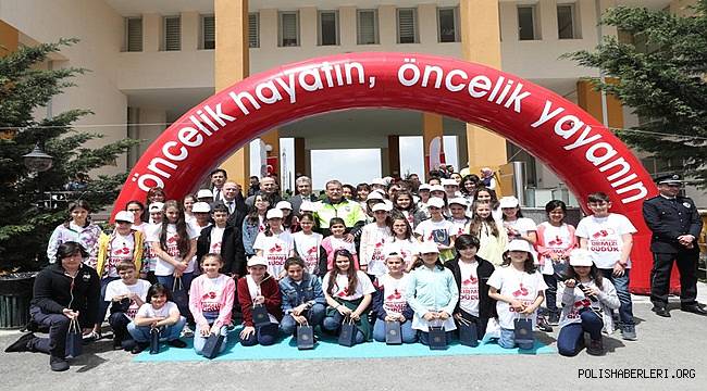 İçişleri Bakanımız Sayın Süleyman Soylu ve Emniyet Genel Müdürümüz Sayın Celal Uzunkaya Temel Trafik-Kaza İnceleme Eğitimi Açılışı ve Bu Kemer Sana Çok Yakışır Yarışması Ödül Törenine Katıldı 