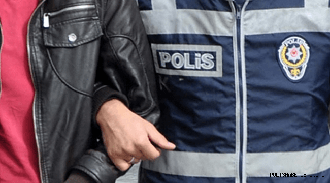 Manavgat İlçesinde 4 Aranan Şahıs Yakalandı 