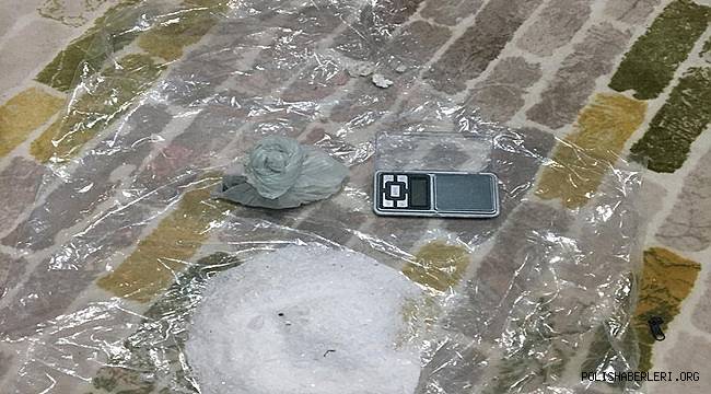 Van'da Valizİçinde Metamfetamin Ele Geçirildi