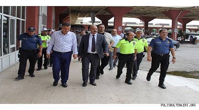 Adana İl Emniyet Müdürü Zafer Aktaş Adana Merkez Otogarında İnceleme ve Denetlemelerde Bulundu 