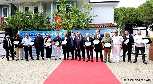 BETUYAB A.Ş Tarafından Serik İlçe Emniyet Müdürlüğü’ne Hibe Edilen Araçlar İçin Devir Teslim Töreni Yapıldı 