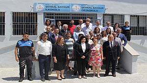 Muğla Valisi Karne Dağıttı 