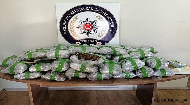 Tekirdağ Narkotik Suçlarla Mücadele Şube Müdürlüğü Uyuşturucu Skunk Maddesi ele geçirilmiştir.