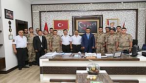 Emniyet Müdürümüz Sayın Mehmet Murat ULUCAN Jandarma Sahil Güvenlik Akademi Öğrencilerini Makamında Kabul Etti 