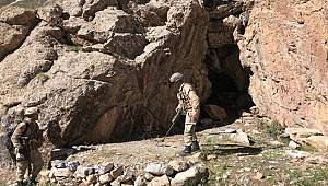 Jandarma ve Emniyet Birimlerinden Terör Örgütü PKK'ya Ağır Darbe 