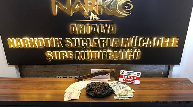 Antalya’da Uyuşturucu Madde Ticareti Yapan Şahıslara Yönelik Operasyon Yapıldı 