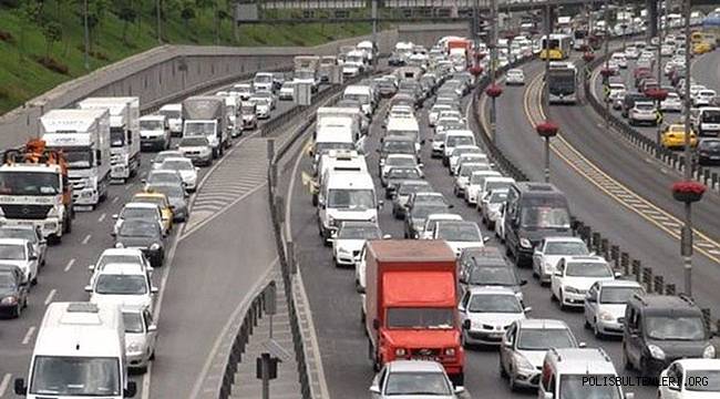 Bayram Trafiği İçin Sürücülere Son Hatırlatmalar 