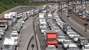 Bayram Trafiği İçin Sürücülere Son Hatırlatmalar 