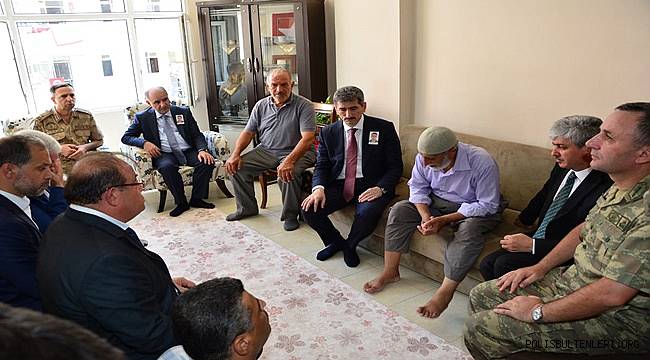 İçişleri Bakan Yardımcımız Sayın Muhterem İnce ve Emniyet Genel Müdürümüz Sayın Mehmet Aktaş'ın katılımıyla şehit Polis Memuru Ali Uçar için Cenaze Töreni Gerçekleştirildi 