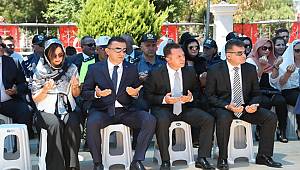 Kurban Bayramı Münasebetiyle Emniyet Müdürü Mehmet Murat ULUCAN Ve Eşi Personel İle Bayramlaştı ve Şehitliği Ziyaret Etti 
