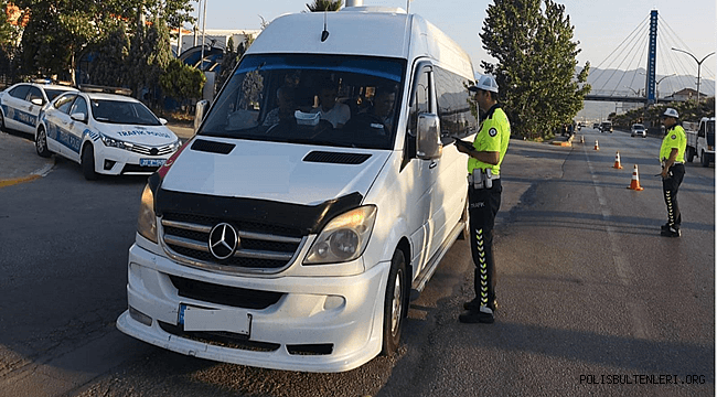 Ülke Genelinde Eş Zamanlı Olarak İzinsiz Yolcu Taşımacılığı Denetimi Gerçekleştirildi 