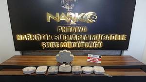 Antalya’da  Kargo Şirketi Aracılığıyla Gönderilen Pakette Parke Taşlarınını İçine Gizlenmiş Eroin Ele Geçirildi 