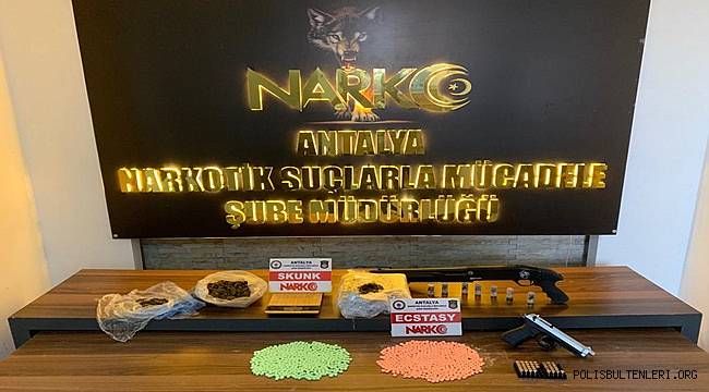 Antalya'da Uyuşturucu Madde Ticareti Yapmak Suçundan 2 Şüpheli Tutuklandı 
