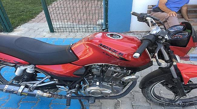 BALIKESİR'DE MOTOSIKLET HIRSIZINI AYAKKABISI YAKALATTI 