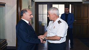 Emniyet Genel Müdürümüz Sayın Mehmet Aktaş ve Beraberindeki Heyet Jandarma Genel Komutanı Orgeneral Sayın Arif Çetin’e İade-i Ziyarette Bulundu