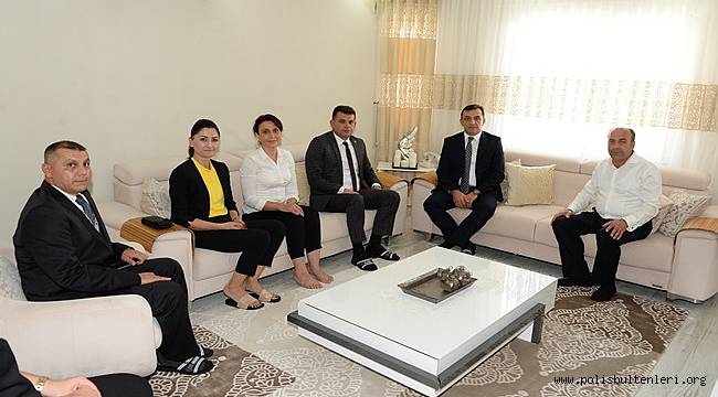 Emniyet Müdürümüz Sayın Mehmet Murat ULUCAN Gaziler Günü Münasebetiyle Gazi Polis Memurunu Evinde Ziyaret Etti 