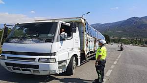 Karayolunda Bekleme Yapan Araçların Denetimi Gerçekleştirildi 