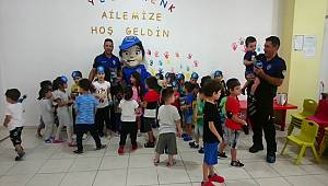 Antalya Polisi Anaokulu Öğrencilerine Seminer Verdi