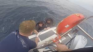 İzmir Açıklarında 11 Düzensiz Göçmen Kurtarılmıştır 