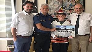 Polisler Öğretmenleri Bilgilendirdi 
