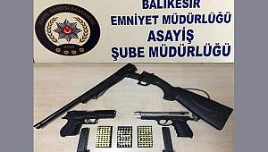 BALIKESİR'DE 9 SİLAH ELE GEÇİRİLDİ.