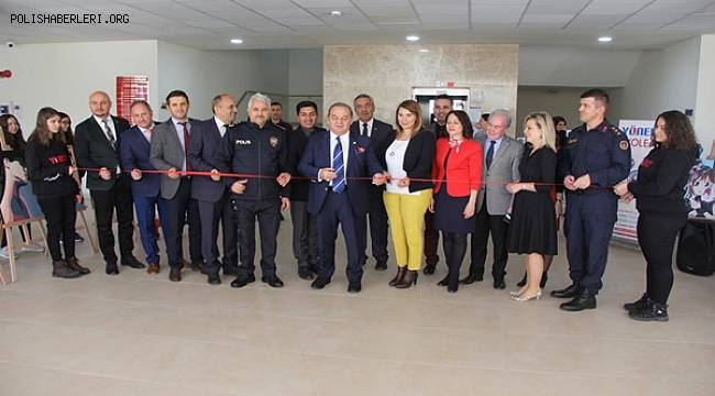 Menteşe'de Kadın İllüstrasyon Resim Sergisi 