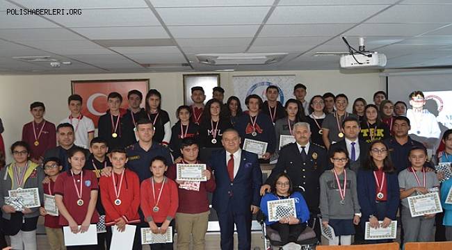 51 Örnek Öğrenci Ödüllendirildi 
