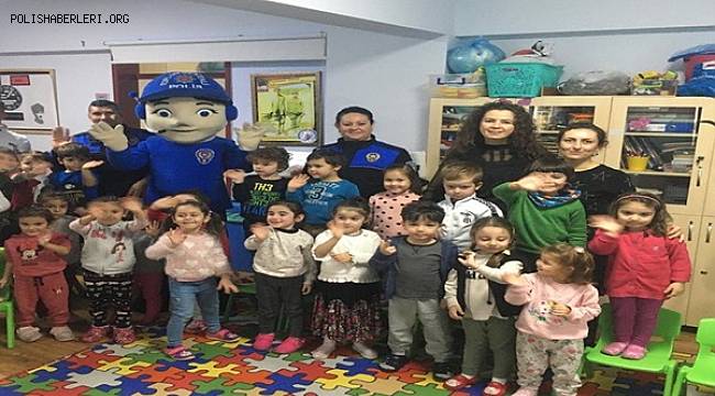 Antalya Polisi Suç Konularında Bilgilendirmeler Yaptı