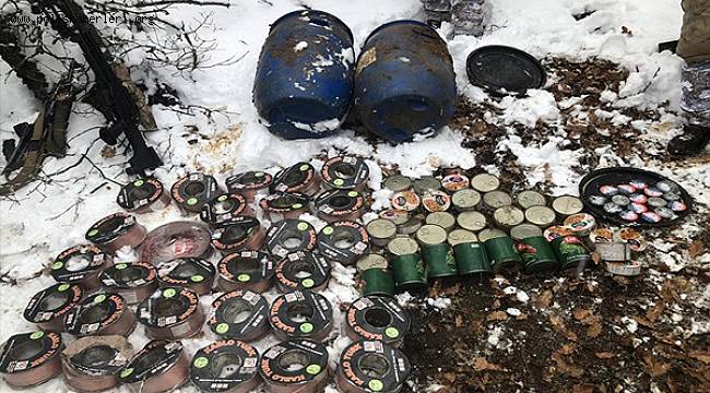 Bitlis'te Saklanan Mühimmat ve Malzeme Ele Geçirildi 