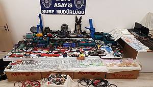 Hırsızlık Suçundan 8 Şüpheli Yakalandı 
