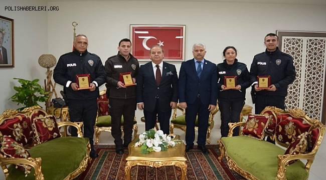 Menteşe 'de Başarılı Polisler Ödüllendirildi 