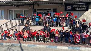 Anaokulu Öğrencilerinden Karakolo Ziyaret