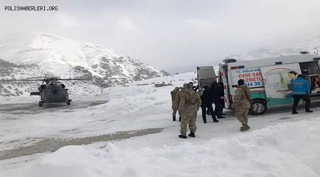 Diyaliz Hastası Askeri Helikopterle Hastaneye Ulaştırıldı 