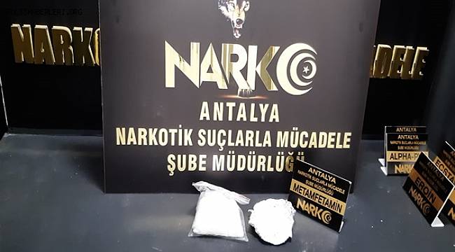 Kuşkavağı Mahallesinde Bir İkamete Uyuşturucu Madde Depolayan 2 Şüpheli Yakalandı