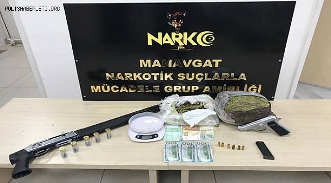 Manavgat İlçesinde  Uyuşturucu Madde ve Ruhsatsız Silah Ele Geçirildi 