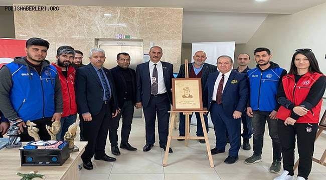 Menteşe'de Şehit Serhat Demirtaş Anısına Sergi 