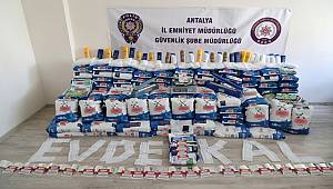Antalya'da Piyasaya Sahte Gıda ve Temizlik Ürünleri Süren 2 Şüpheli Yakalandı