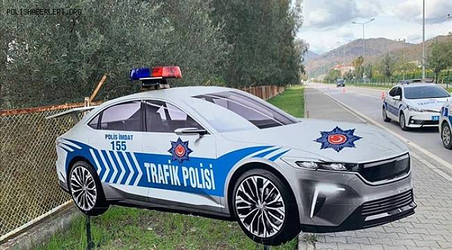 Türkiye'nin Otomobili Maket Trafik Polis Aracı Oldu 