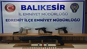 BALIKESİR'DE SON 1 AYDA 87 SİLAH YAKALANDI.