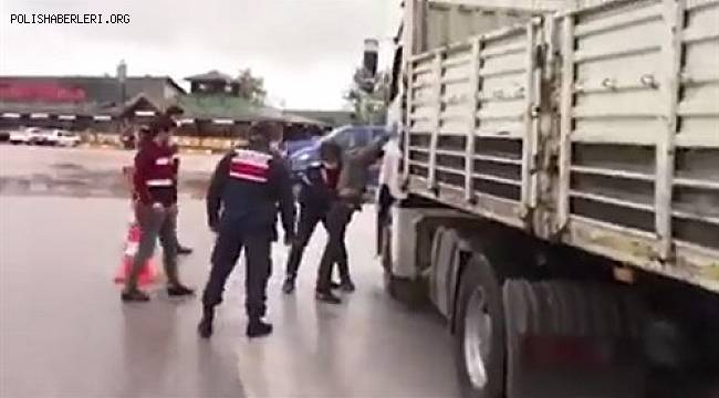 Bolu İl Jandarma Komutanlığından Uyuşturucu Tacirlerine Büyük Operasyon 